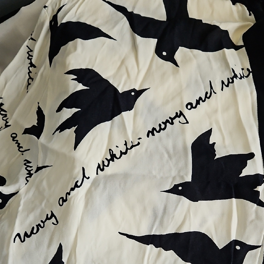 Mondi Vintage Black and White Bird Print Blouse - Picture 6 of 16